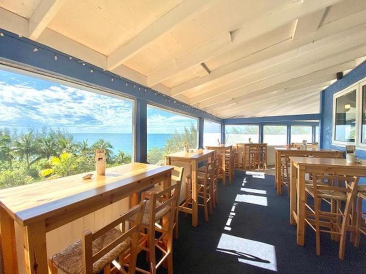 The Sunset Cove And Rainbow Room Alice Town  Buitenkant foto